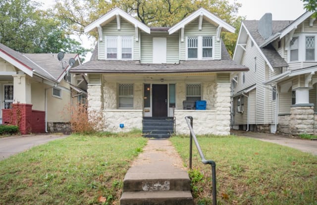 4226 Chesnut Ave - 4226 Chestnut Avenue, Kansas City, MO 64130