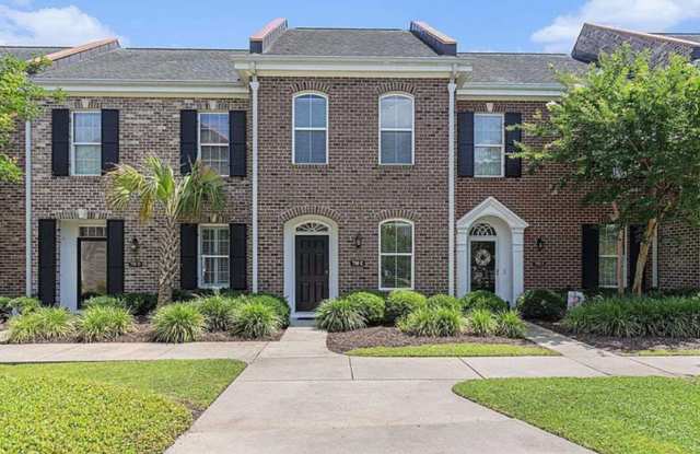 Market Common townhouse with garage!!