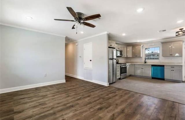 1517 David Dr Metairie LA Apartments For Rent