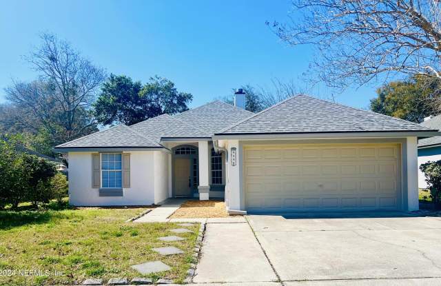 3446 PROVINCIAL Circle S - 3446 Provincial Circle South, Jacksonville, FL 32277