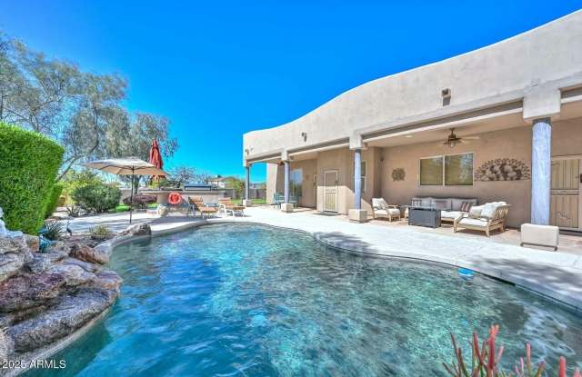 1411 W DESERT HILLS ESTATE Drive