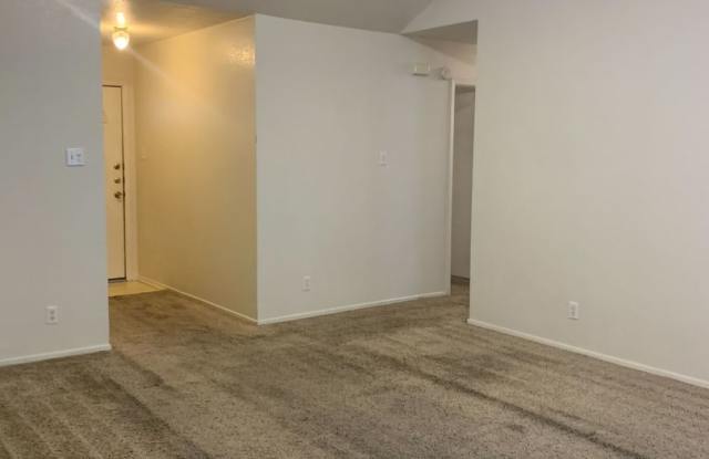 MOVE IN SPECIAL - Rent Reduced! Fresh updates!