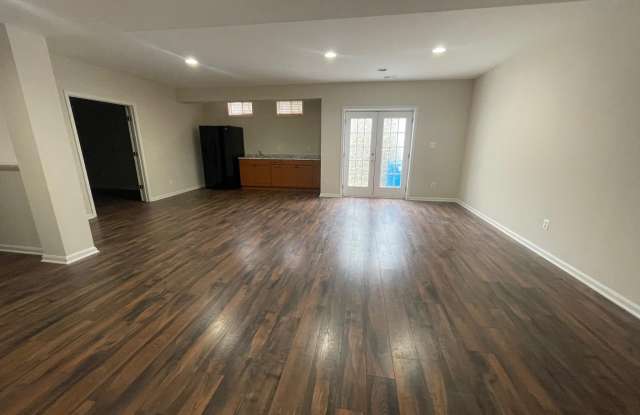 14105 MURPHY Terrace