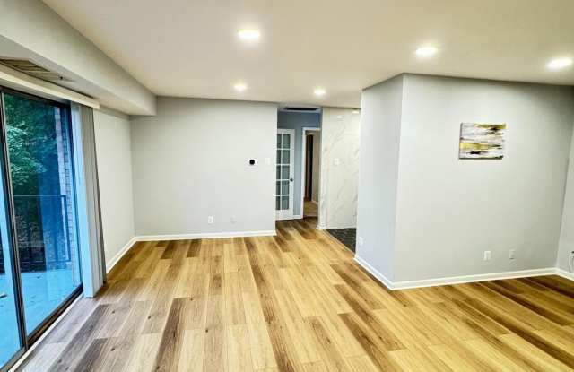 12652 DARA Drive unit: 201