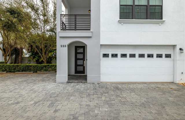 222 S AUDUBON AVENUE