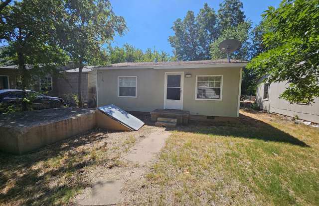 Charming 2-Bedroom, 1-Bathroom Home in Duncan, Oklahoma