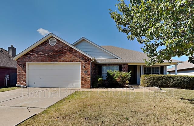 4708 S 195th East Ave - 4708 South 195th East Avenue, Broken Arrow, OK 74014