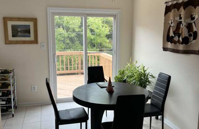 8890 Eagle Rock Lane