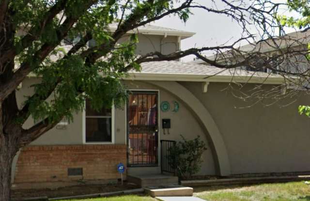 3 Bedroom Townhome in Aurora - 1230 Sable Boulevard, Aurora, CO 80011