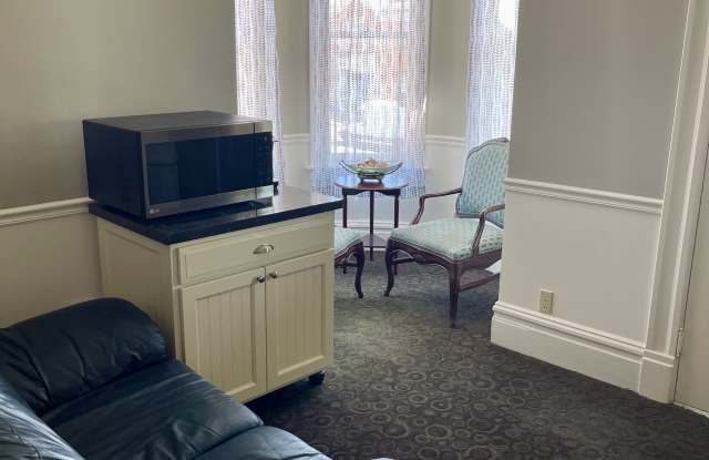 201 South Illinois Street