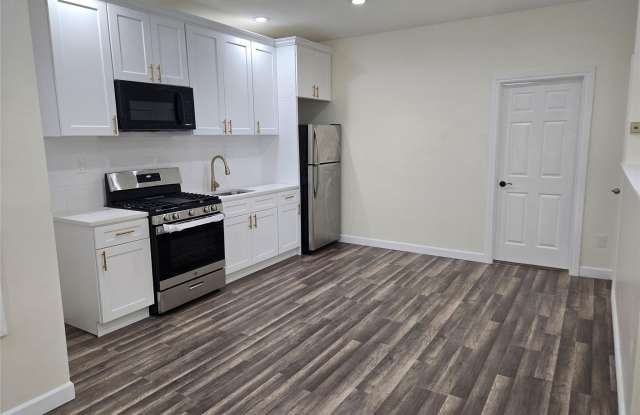 10750 Van Wyck Expressway