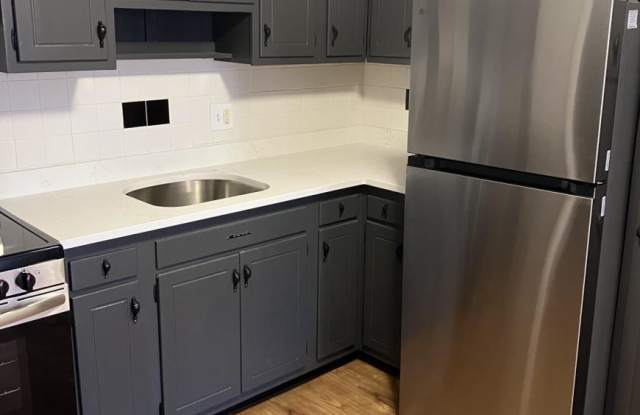 Photo of 240 Belmont St.