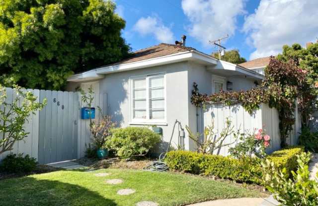 660 Glenneyre St - 660 Glenneyre Street, Laguna Beach, CA 92651