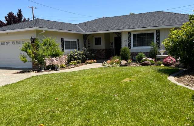 74 Herbert Ln