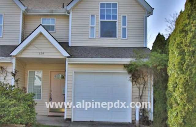 959 SE 193rd Ave