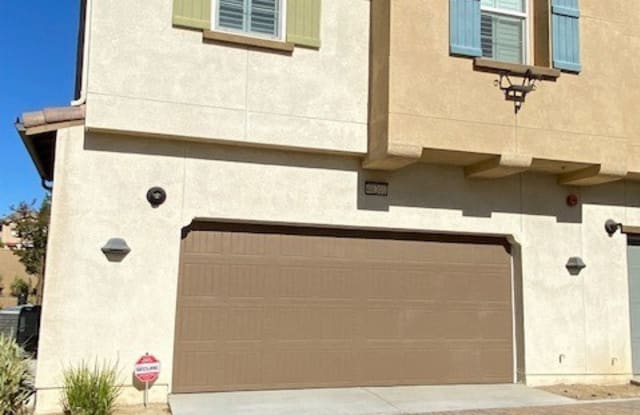 40201 Calle Real - 40201 Calle Real, Murrieta, CA 92563