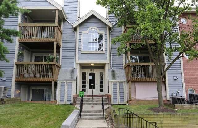 6609 RAPID WATER Way unit: 102