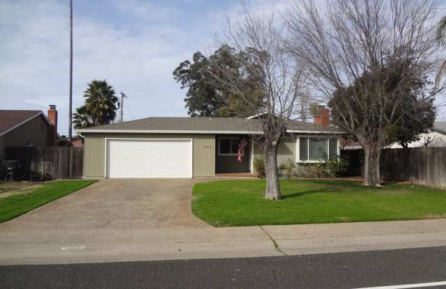 Coming Soon!   Nice 3 bedroom 2 bath home in Rancho Cordova