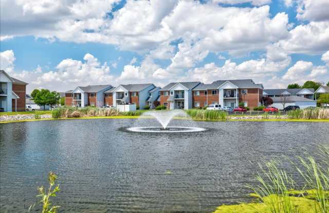 **Swimming Pool*****1 Bed 1 Bath******Cross Pointe Business Park*****LAKE VIEW AVAILABLE