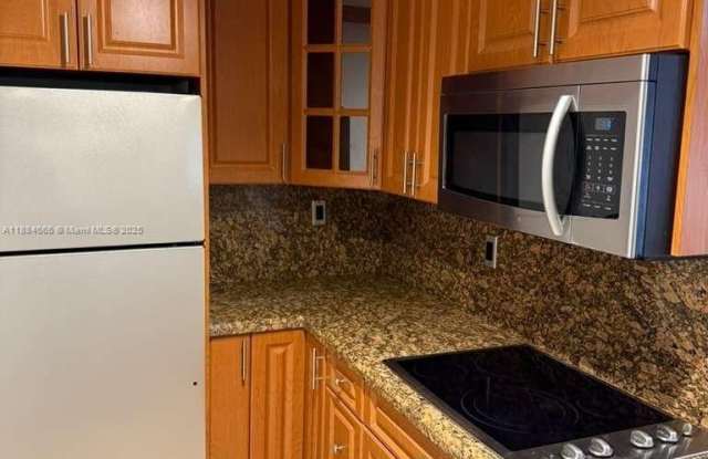 Photo of 7000 NW 186th St