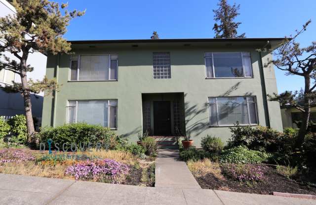 Photo of Merced Ave. 6200 NOTIFY OWNER WITH ALL MAINTENANCE