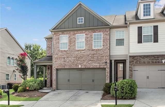 2405 Sardis Chase Court