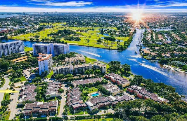 Photo of 382 Golfview Road