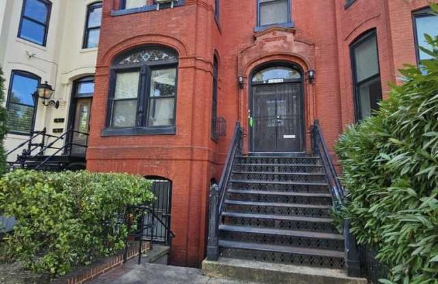 Photo of 1920 11TH Street NW unit: Apt 1