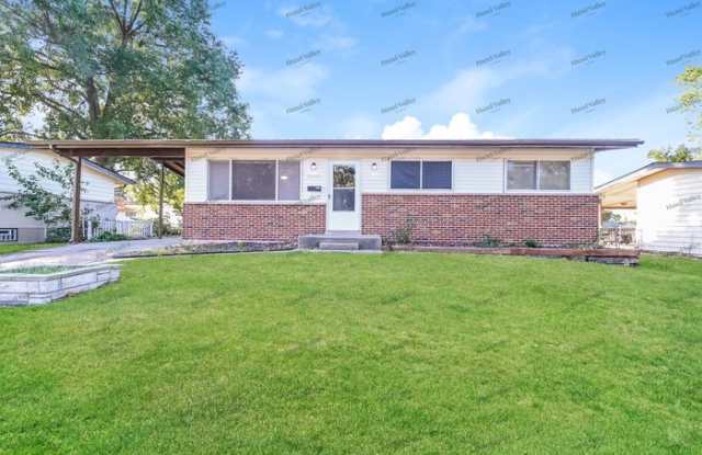 Photo of 2240 Hummingbird Drive