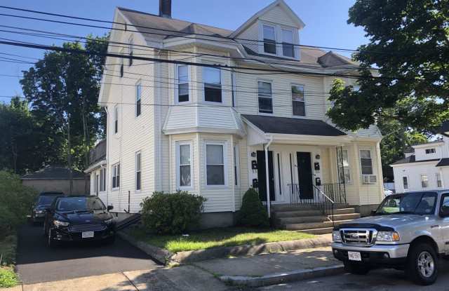 Huge 4 bed in Waltham - 91 Cushing Street, Waltham, MA 02453