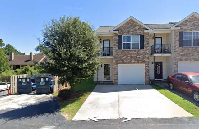 Beautiful 3-Bedroom, 2.5-Bath Townhome with Spacious Layout
