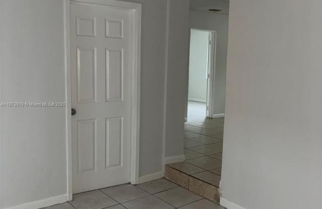 Photo of 5924 Arthur St