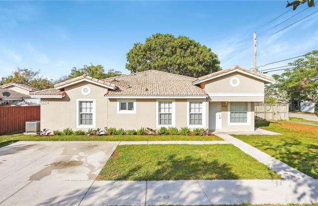 26002 SW 138th Ct Rd - 26002 Southwest 138th Court, Naranja, FL 33032