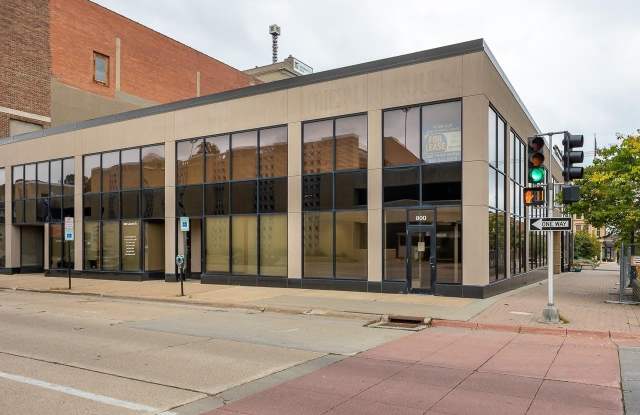 800 Locust