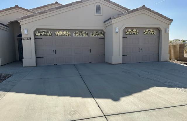 Photo of Fully Furnished Short-Term Rental in Fort Mohave-3BD/2BA
