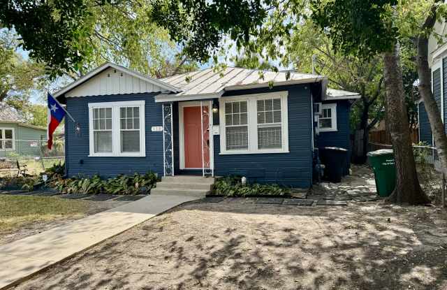 Photo of 118 Callaghan Avenue - A