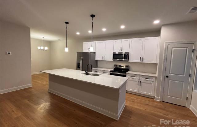 4811 Victoria Avenue