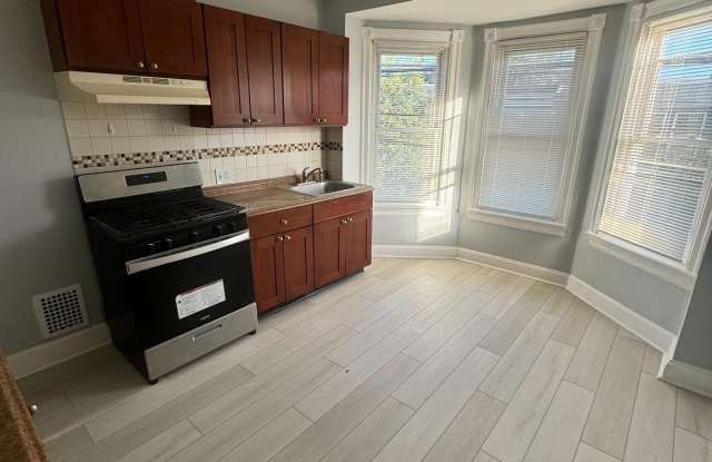 200 PARKER Avenue unit: B