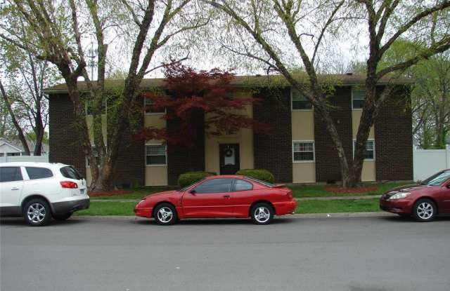 302 ESTATE Drive