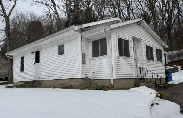 25 Wawecus Hill Road