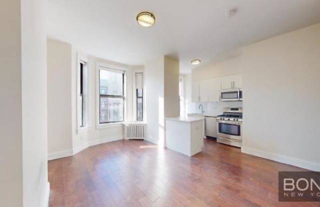 Photo of 17 West 125th Street