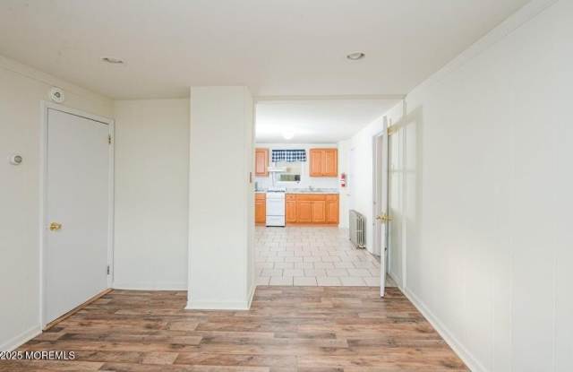 215 S Pine Avenue unit: 2