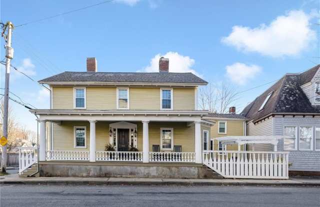17 Old Beach Road