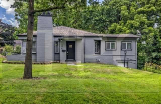 9901 East Linwood Boulevard