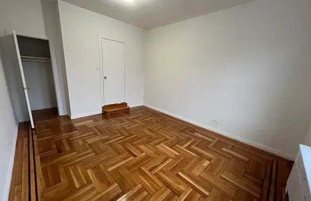 1125 Sheridan Avenue