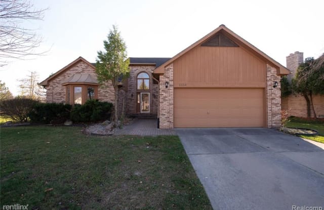 2358 Saffron Ct - 2358 Saffron Court, Troy, MI 48085