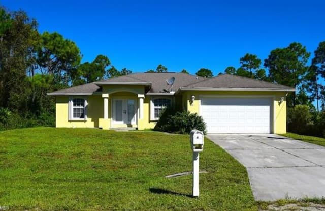 739 Asher ST E - 739 Asher St E, Lehigh Acres, FL 33974