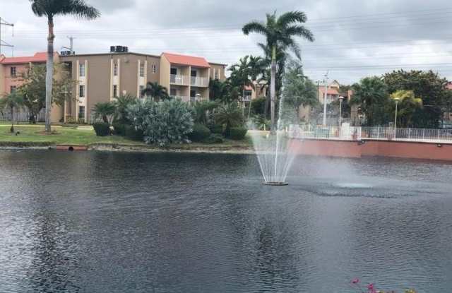 Photo of 5221 Geneva Way