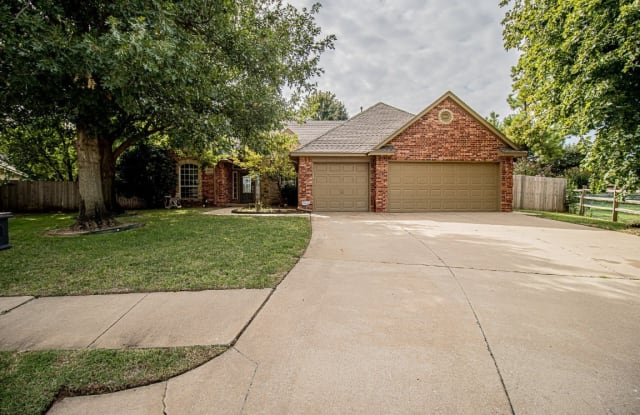 2900 Boulder Court - 2900 Boulder Court, Edmond, OK 73003