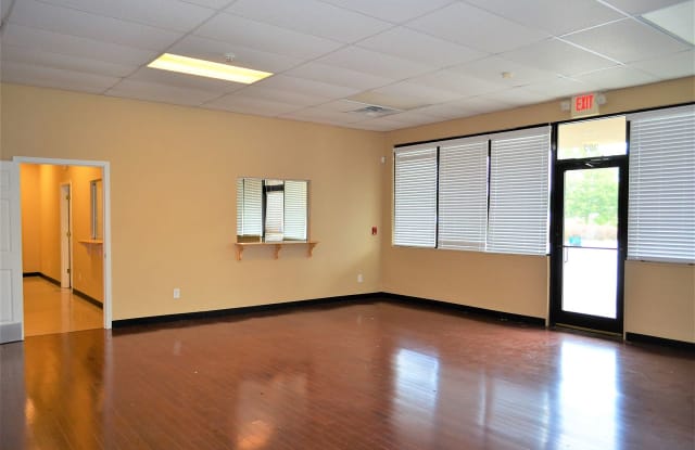 212 Highway 49 Unit 800 and 900 - 212 GA Highway 49 N, Peach County, GA 31008